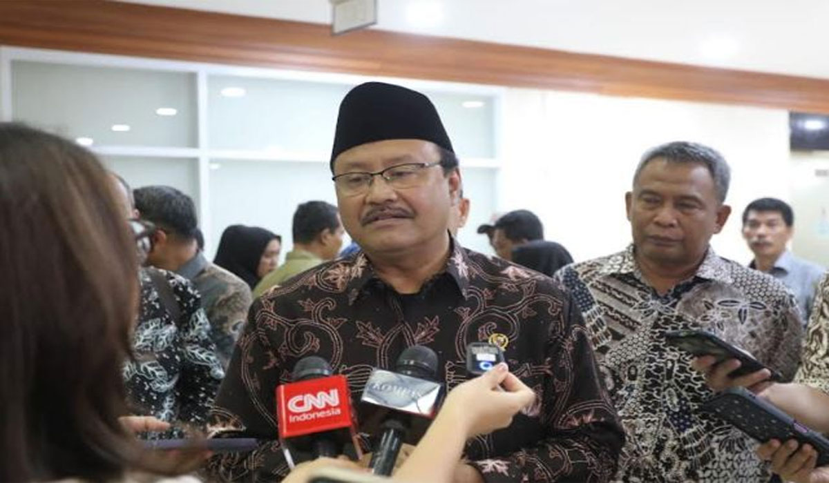 Peringatan Keras! Mensos Ancam ASN yang Liburan Saat WFH Bisa Dipecat